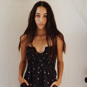 Meet your Posher, Izzy